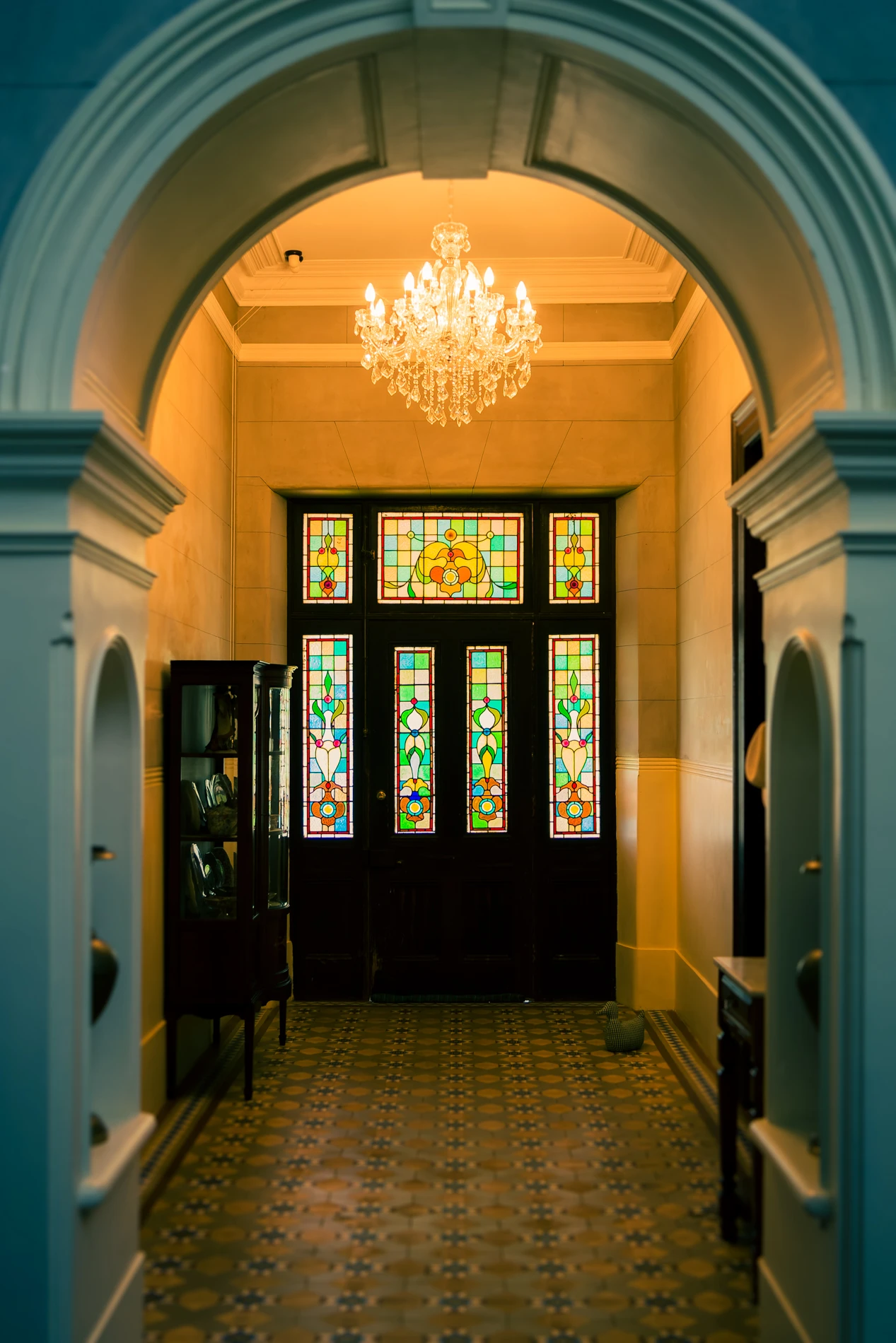 Galleries Nanima Homestead Hallway Chandelier Stained Glass Door